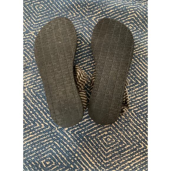 Sanuk sandals yoga size seven stripe line yoga sling - Picture 5 of 5